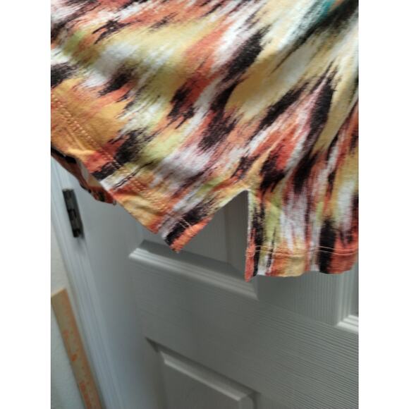 Chico's Size Medium (1) Multicolored Geometric Boho 3/4 Sleeves V-Neck Rayon Top - Picture 4 of 6